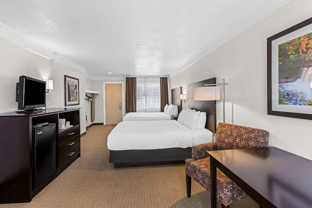 Quality Inn Lakefront Saint Ignace Bilik gambar